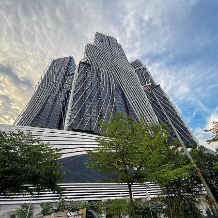 Arte Mont Kiara By Cozynest Apartment Kuala Lumpur Bagian luar foto